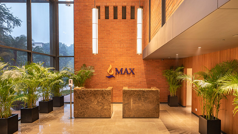 MAX